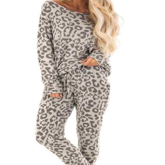 Other - Animal Print 2 piece Lounge Pajama Set 100% Cotton